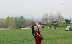 男生跟女生打扑克全过程